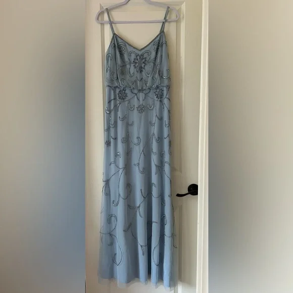 Adrianna Papell Blouson Light Blue Embellished Gown Size 6 - Picture 5 of 11